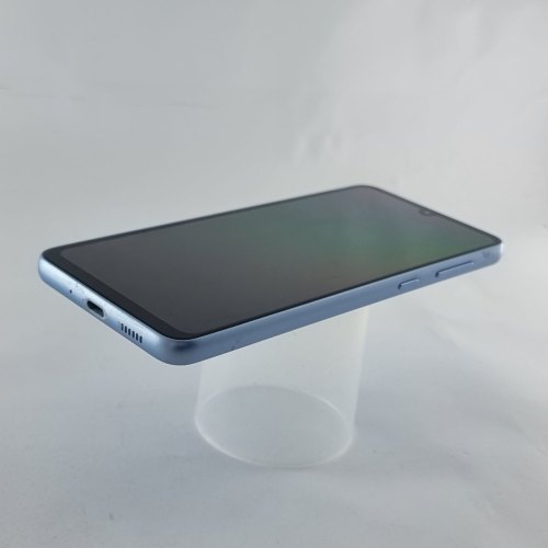 Смартфон Samsung Galaxy A33 128 GB Light Blue USED **