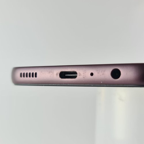 Смартфон Samsung Galaxy A24 128 GB Dark Red USED **