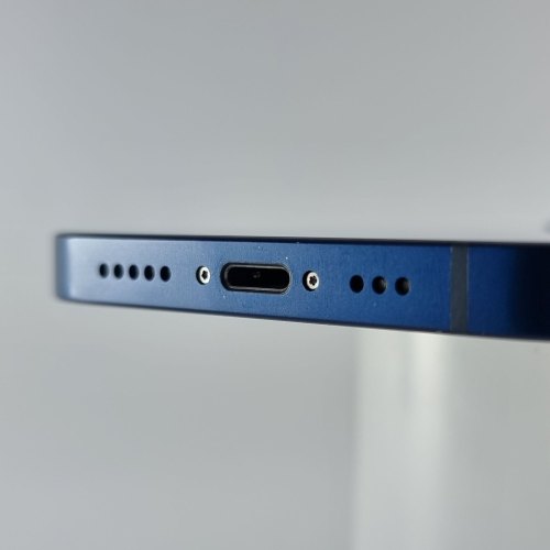 Смартфон Apple iPhone 12 64 GB Blue USED **