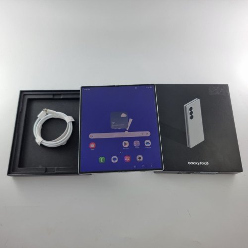 Смартфон Samsung Galaxy Z Fold 6 512 GB Silver Shadow USED **