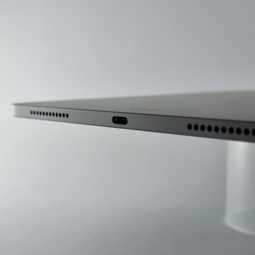 Планшет iPad Air 5, 64 GB, Wi-Fi, Space Gray USED ** (2CMM9C300502)