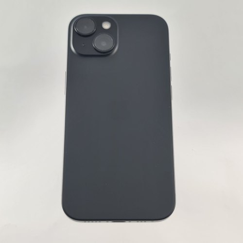 Смартфон Apple iPhone 15 128 GB Black USED **