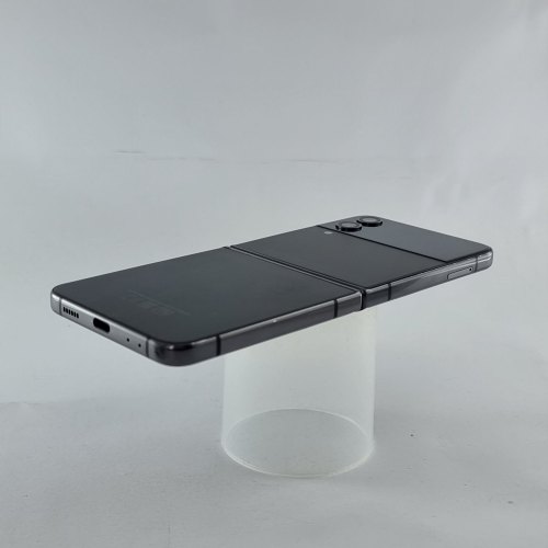 Смартфон Samsung Galaxy Z Flip 4 256 GB Graphite USED **