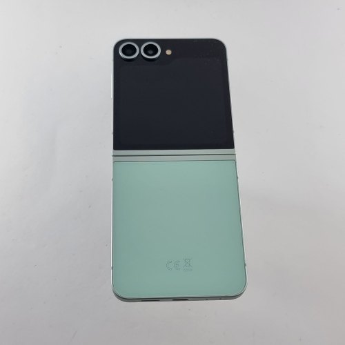 Смартфон Samsung Galaxy Z Flip 6 512 GB Mint USED **
