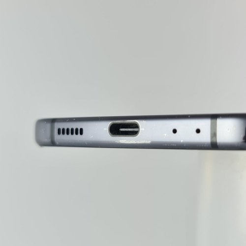 Смартфон Samsung Galaxy Z Flip 4 256 GB Graphite USED **