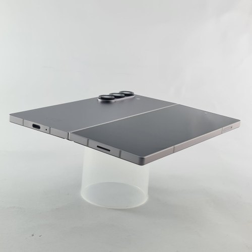 Смартфон Samsung Galaxy Z Fold 6 512 GB Silver Shadow USED **