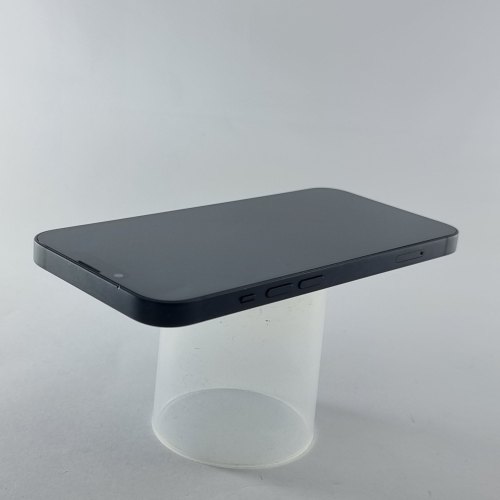 Смартфон Apple iPhone 13 128 GB Midnight USED **