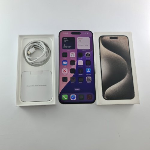 Смартфон Apple iPhone 15 Pro Max 256 GB Natural Titanium USED **