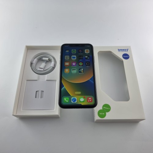 Смартфон Apple iPhone 11 128 GB Black USED **