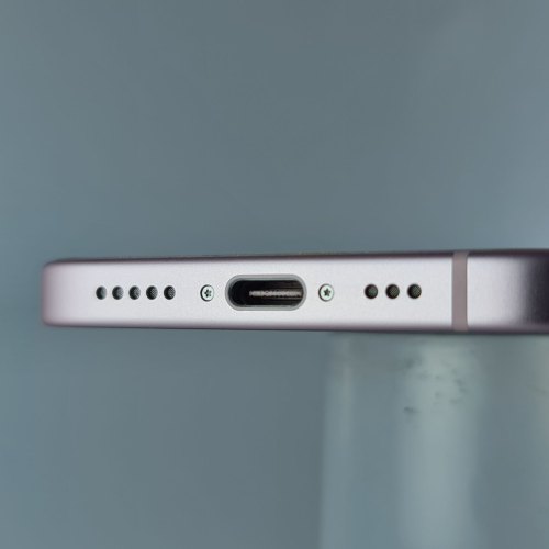 Смартфон Apple iPhone 15 128 GB Pink USED **