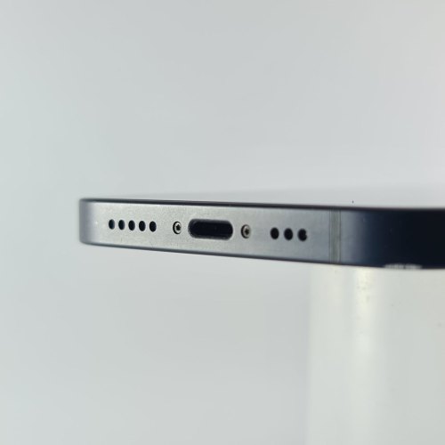 Смартфон Apple iPhone 12 64 GB Black USED **