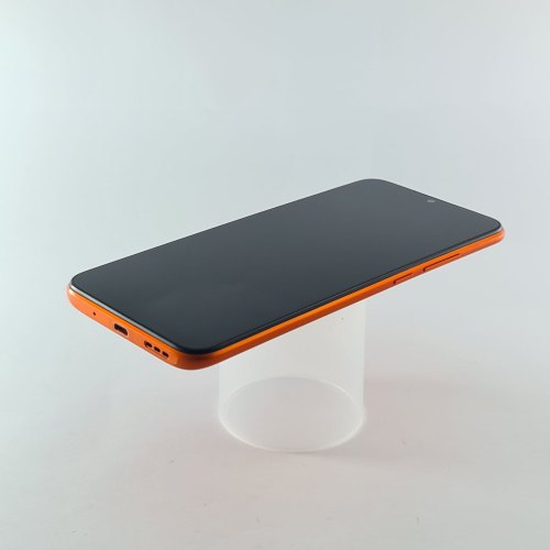 Смартфон Xiaomi Redmi 9C 64 GB Sunrise Orange USED **