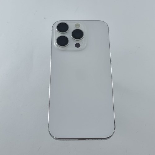 Смартфон Apple iPhone 16 Pro  512 GB White Titanium USED **