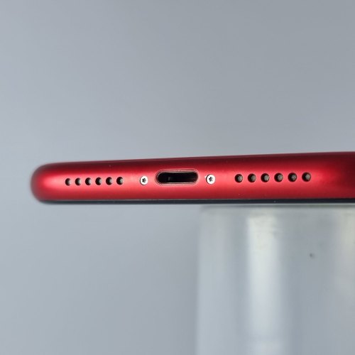 Смартфон Apple iPhone 11 128 GB Red USED **
