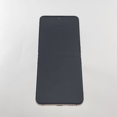 Смартфон Samsung Galaxy Z Flip 5 256 GB Beige USED **