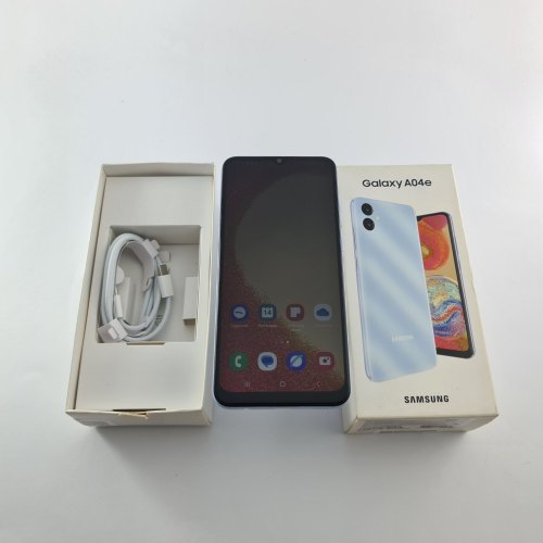 Смартфон Samsung Galaxy A04e 64 GB Black USED **