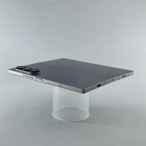 Смартфон Samsung Galaxy Z Fold 6 512 GB Silver Shadow USED **