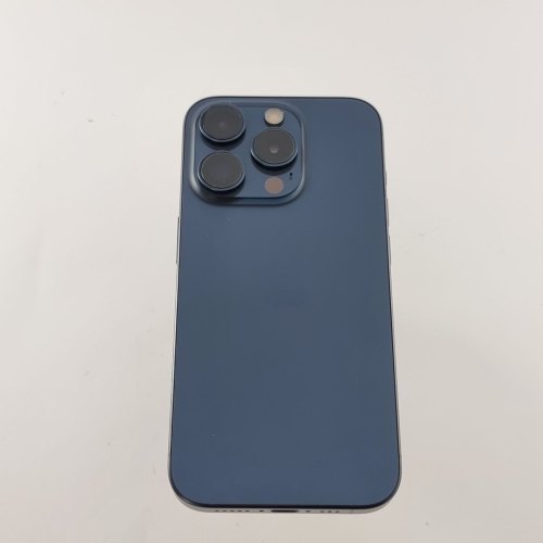 Смартфон Apple iPhone 15 Pro 256 GB Blue Titanium USED **