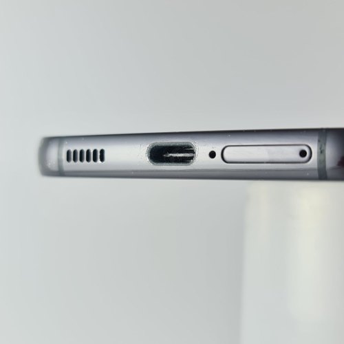 Смартфон Samsung Galaxy S22 128 GB Phantom Black USED **