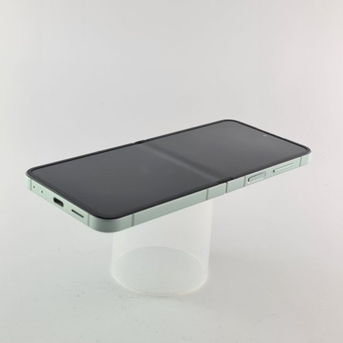Смартфон Samsung Galaxy Z Flip 6 256 GB Mint USED **
