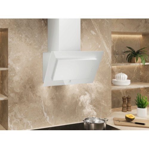 Витяжка пристінна Electrolux LFV326W (942051549)
