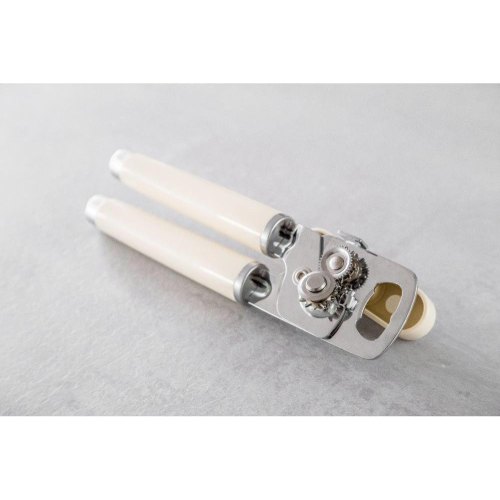 Відкривачка для банок і пляшок KitchenAid Coreline, 21см, кремова (KAG199OHACE)