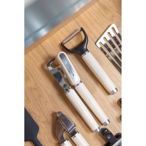Відкривачка для банок і пляшок KitchenAid Coreline, 21см, кремова (KAG199OHACE)