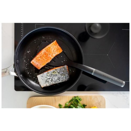 Лопатка KitchenAid Coreline, 34.3см, з прорізами, сіра (KAS002OHCGG)