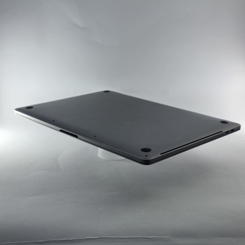 Ноутбук MacBook Pro 15 with Touch Bar Intel Core i7, 16 GB, 256 GB, Space Gray USED ** (2CMV90200514)