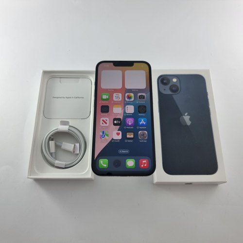 Смартфон Apple iPhone 13 128 GB Midnight USED **