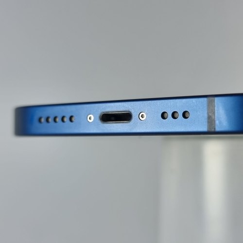 Смартфон Apple iPhone 12 64 GB Blue USED **