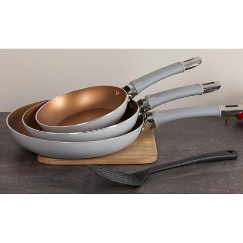 Набір сковорідок Bergner Loja reeco, 18/22/26см, з лопаткою (BGEU-5582)