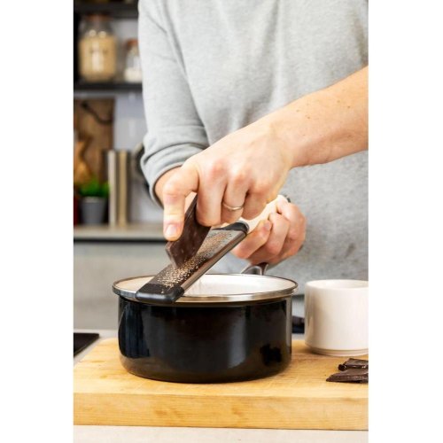 Тертка для спецій KitchenAid Coreline, 31.7см, з чохлом, кремова (KAG321OHACE)