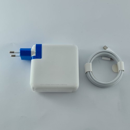 Ноутбук MacBook Pro 16 with Touch Bar Intel Core i7, 16 GB, 512 GB, Space Gray USED ** (2BMVVJ200541)