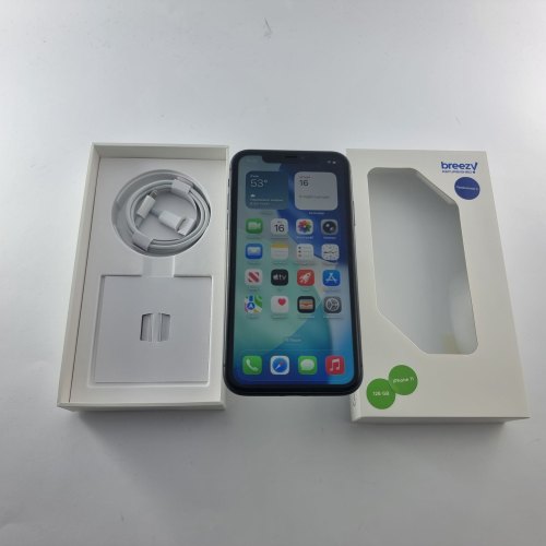 Смартфон Apple iPhone 11 128 GB Black USED **