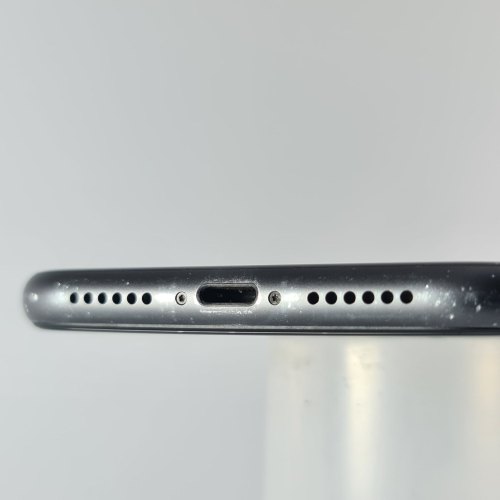 Смартфон Apple iPhone 11 128 GB Black USED **