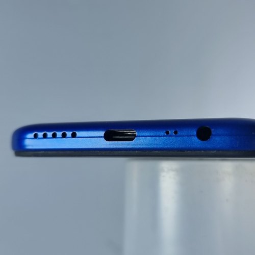 Смартфон Xiaomi Redmi 8 32 GB Sapphire Blue USED **