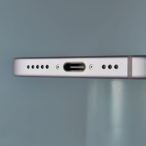 Смартфон Apple iPhone 15 128 GB Pink USED **