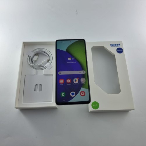 Смартфон Samsung Galaxy A52 128 GB White USED **