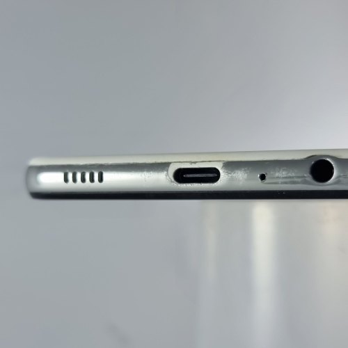 Смартфон Samsung Galaxy A52 128 GB White USED **