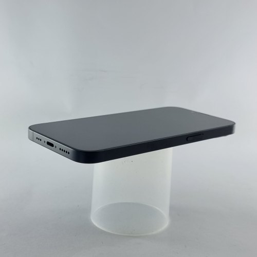 Смартфон Apple iPhone 13 128 GB Midnight USED **