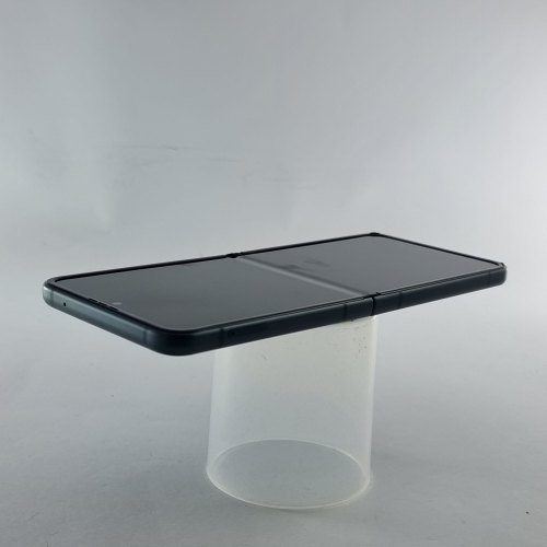 Смартфон Samsung Galaxy Flip 3 256 GB Green USED **