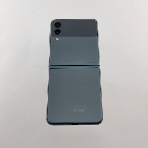Смартфон Samsung Galaxy Flip 3 256 GB Green USED **