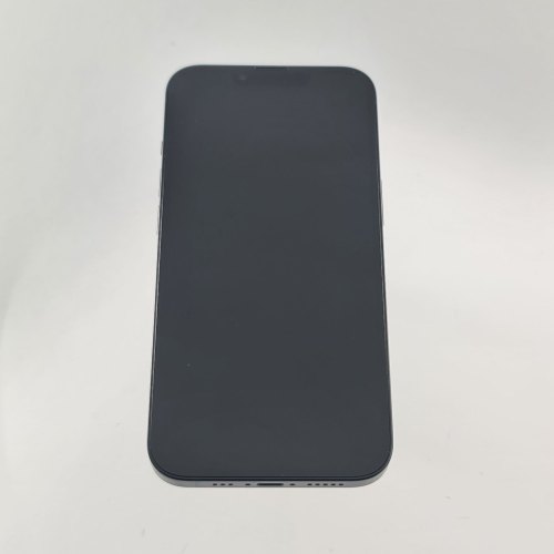 Смартфон Apple iPhone 13 128 GB Midnight USED **