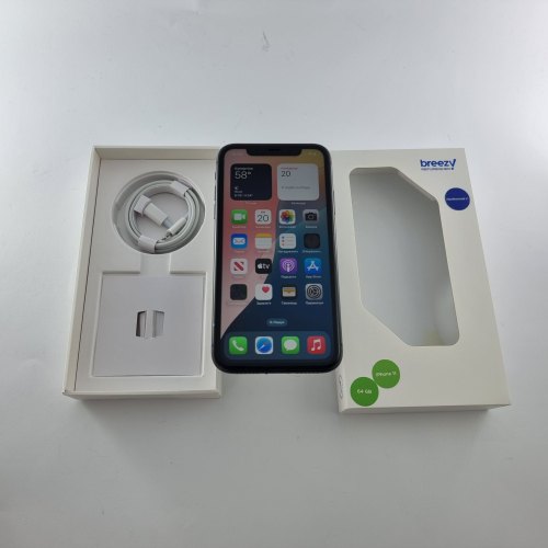 Смартфон Apple iPhone 11 64 GB Black USED **