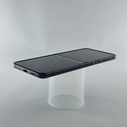 Смартфон Samsung Galaxy Flip 3 128 GB Green USED **