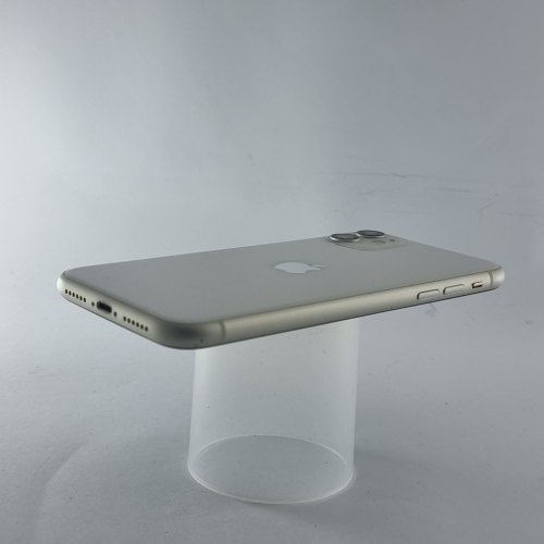 Смартфон Apple iPhone 11 64 GB White USED **