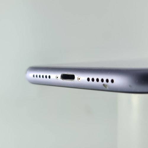 Смартфон Apple iPhone 11 128 GB Purple USED **