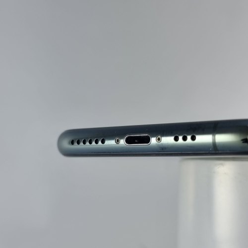 Смартфон Apple iPhone 11 Pro 256 GB Midnight Green USED **