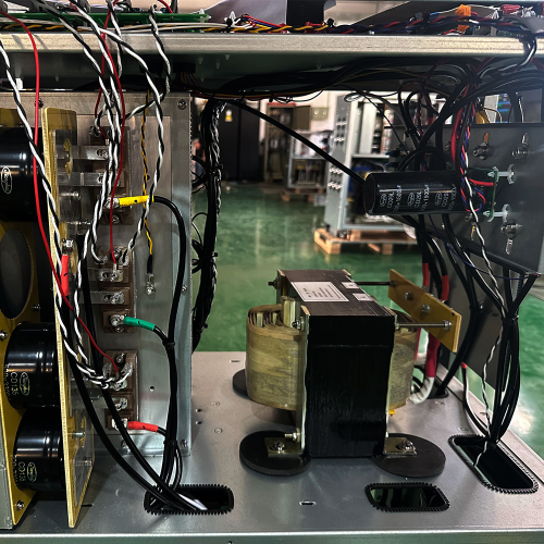 Джерело безперебійного живлення ONLine RITAR GP33-30KL, 384Vdc, 30KVA/24KW, під зовнішній акумулятор, вхід 3 фази, вихід 1 фаза